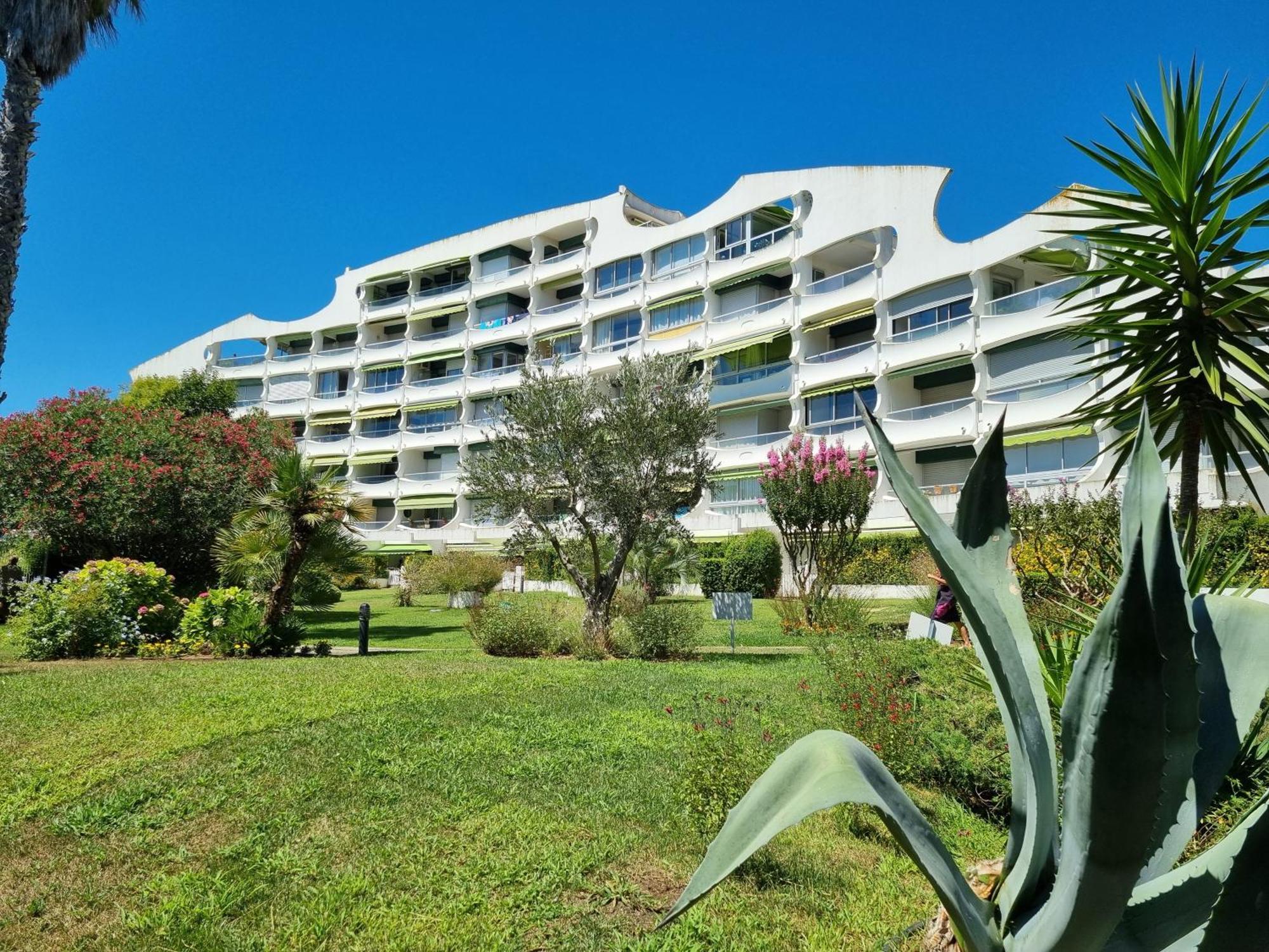 Superbe T2 Tout Confort 3 Etoiles, Entierement Renove Avec Piscine, Parking, Clim, Wifi, Netflix Λα Γκραντ-Μοτ Εξωτερικό φωτογραφία